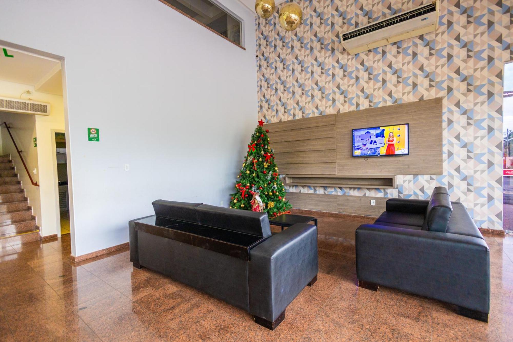Diroma Fiori Hotel - Bvtur Caldas Novas Buitenkant foto