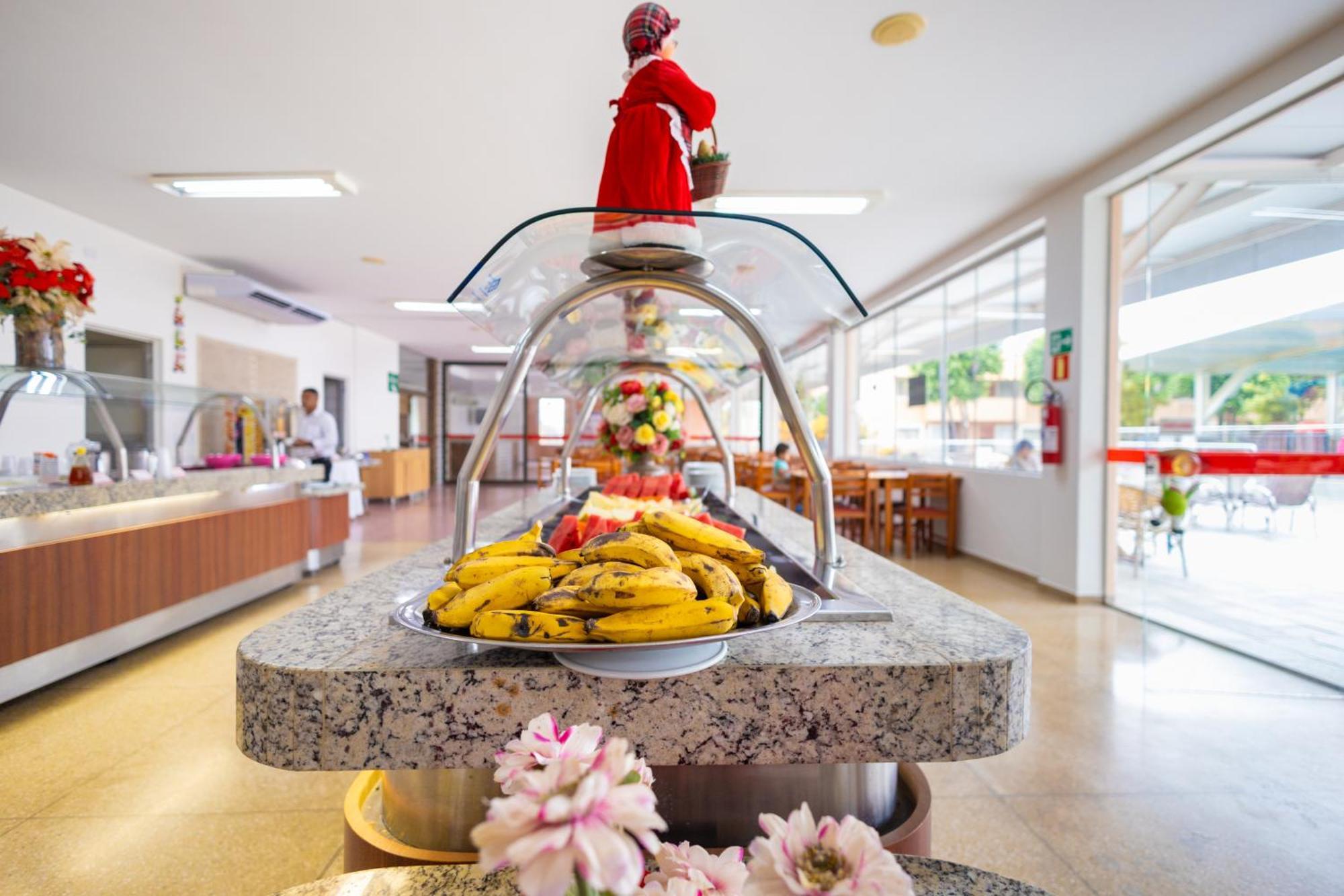 Diroma Fiori Hotel - Bvtur Caldas Novas Buitenkant foto
