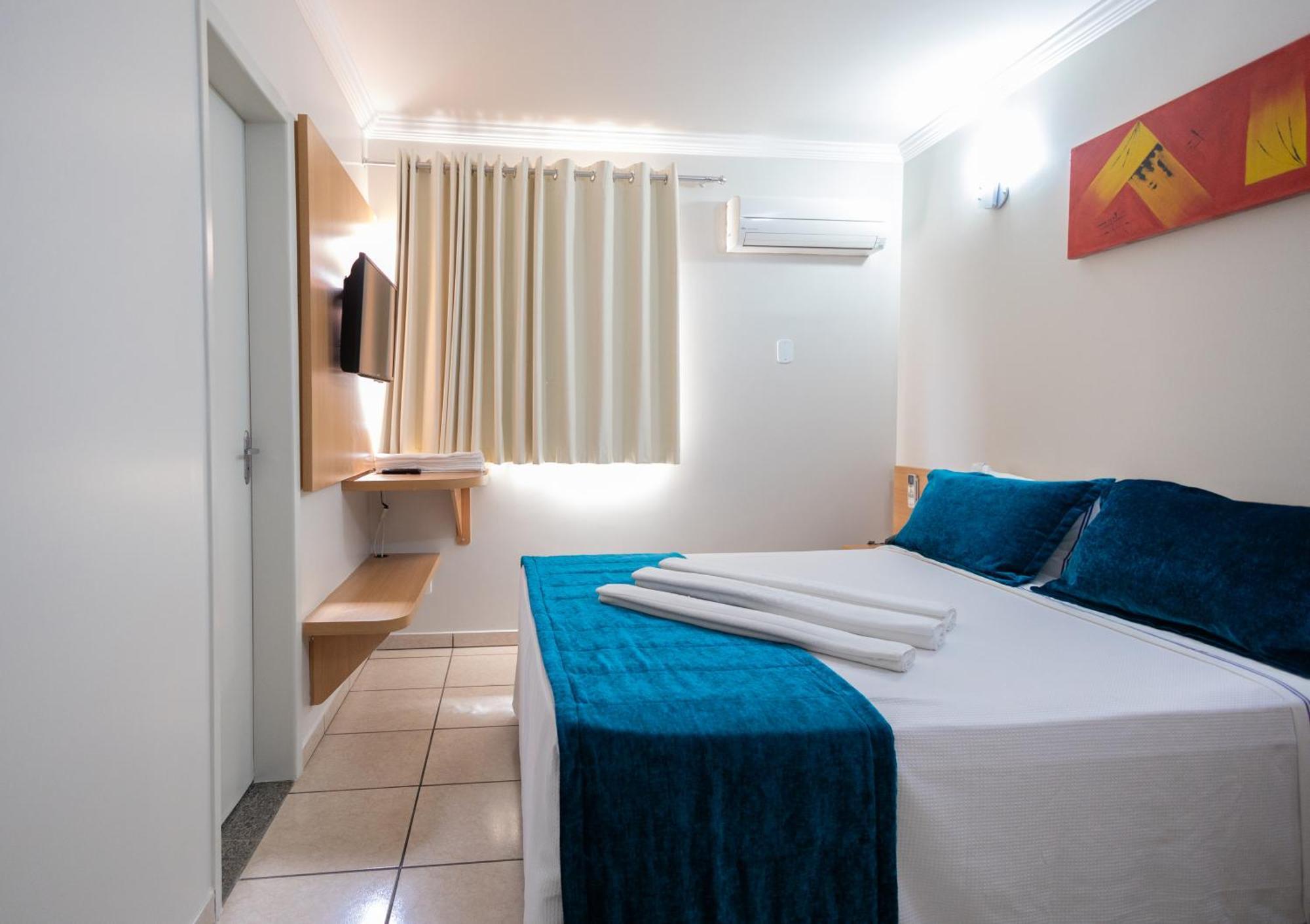 Diroma Fiori Hotel - Bvtur Caldas Novas Buitenkant foto